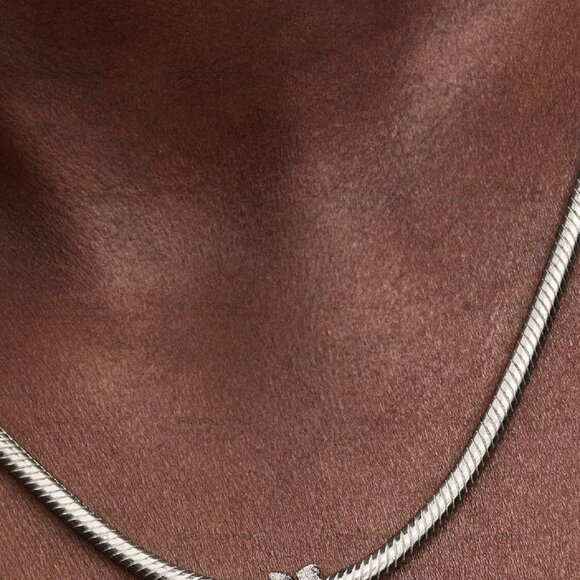 Pandora Textured Horseshoe Mini Charm - Picture 4 of 6